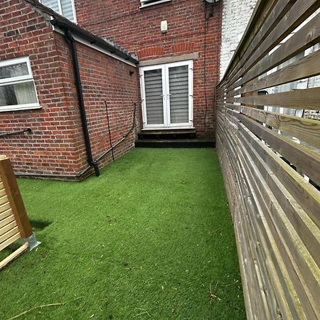 Lovely 5Br Home In Manchester. Close To The City Luaran gambar
