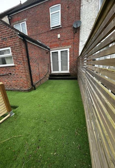 Lovely 5Br Home In Manchester. Close To The City Luaran gambar