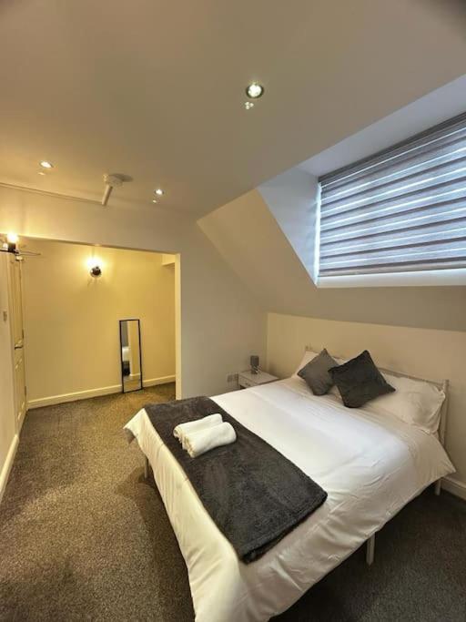 Lovely 5Br Home In Manchester. Close To The City Luaran gambar