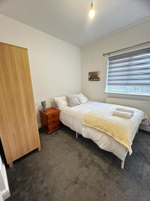 Lovely 5Br Home In Manchester. Close To The City Luaran gambar